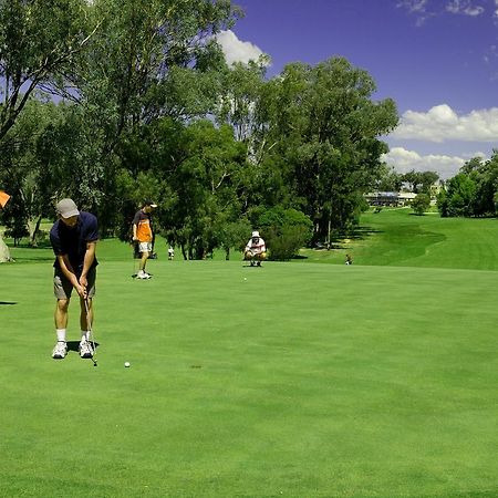 Commercial Golf Resort Άλμπουρι Εξωτερικό φωτογραφία